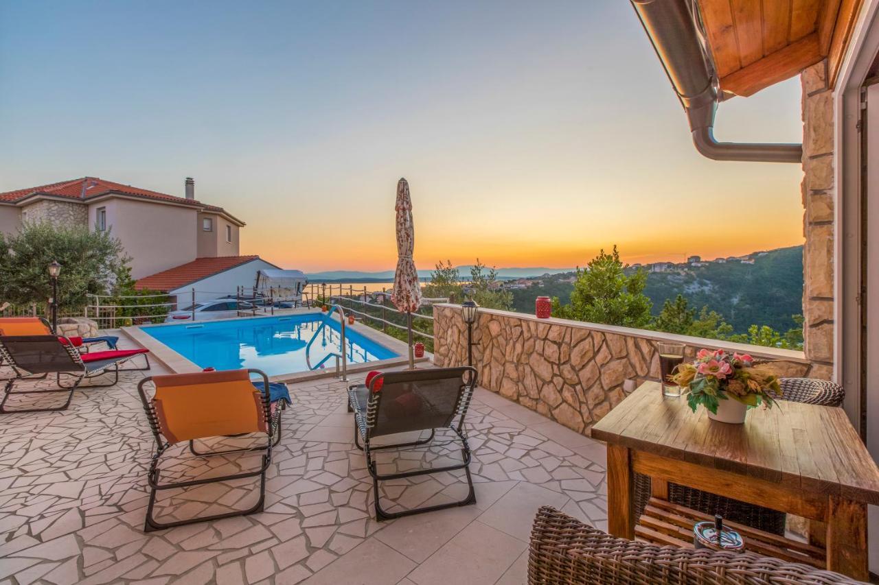 Villa M Crikvenica Εξωτερικό φωτογραφία