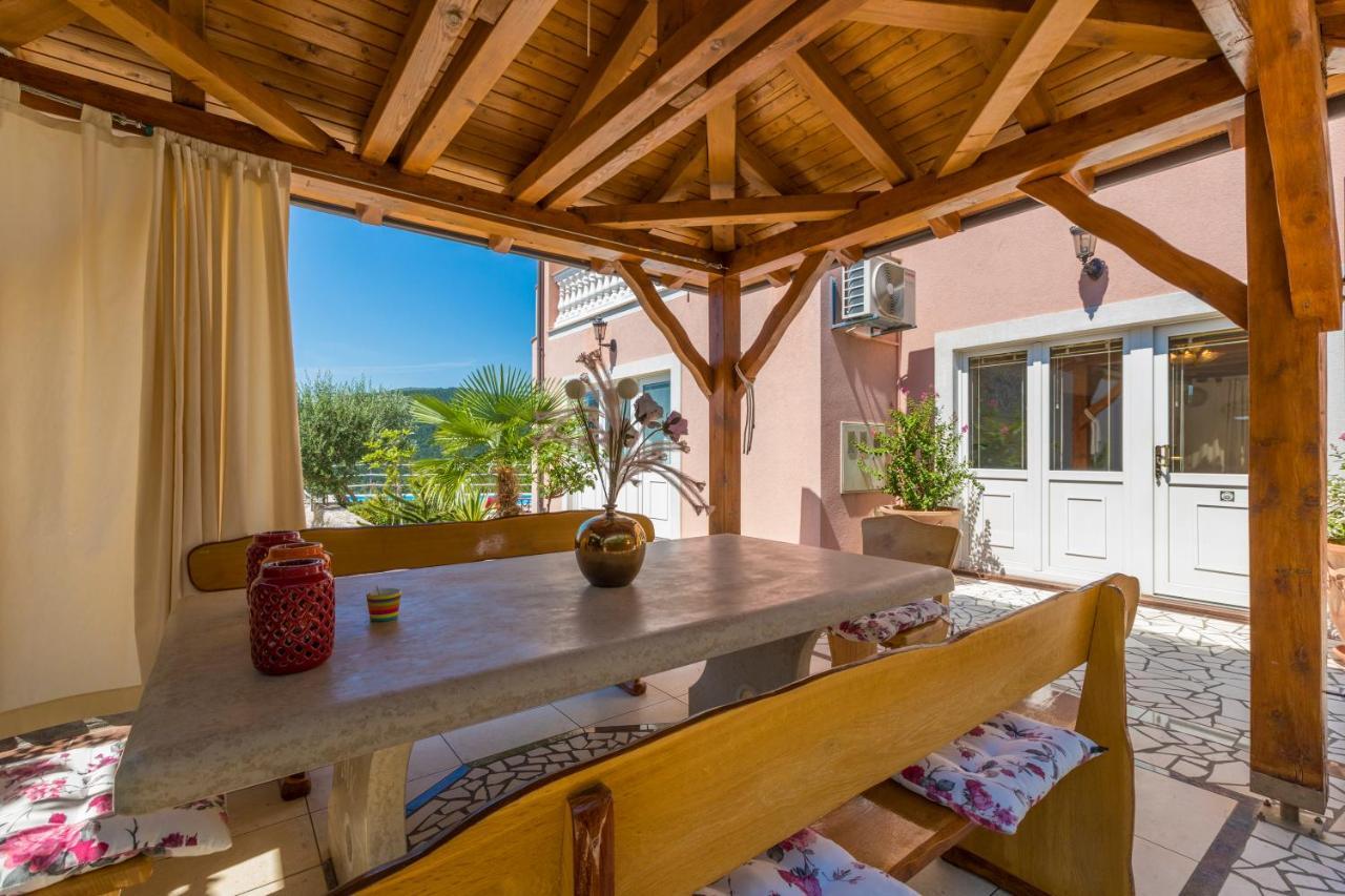 Villa M Crikvenica Εξωτερικό φωτογραφία