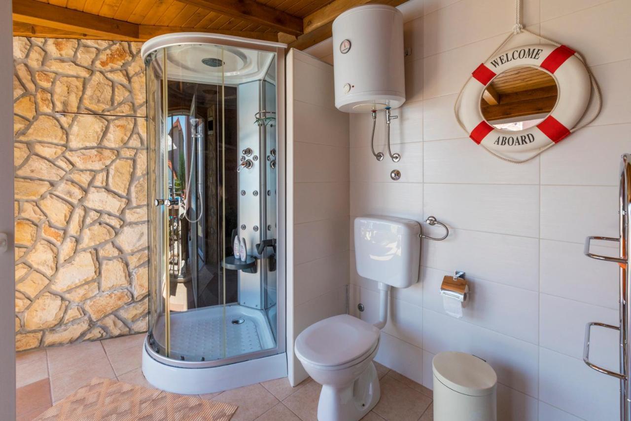 Villa M Crikvenica Εξωτερικό φωτογραφία