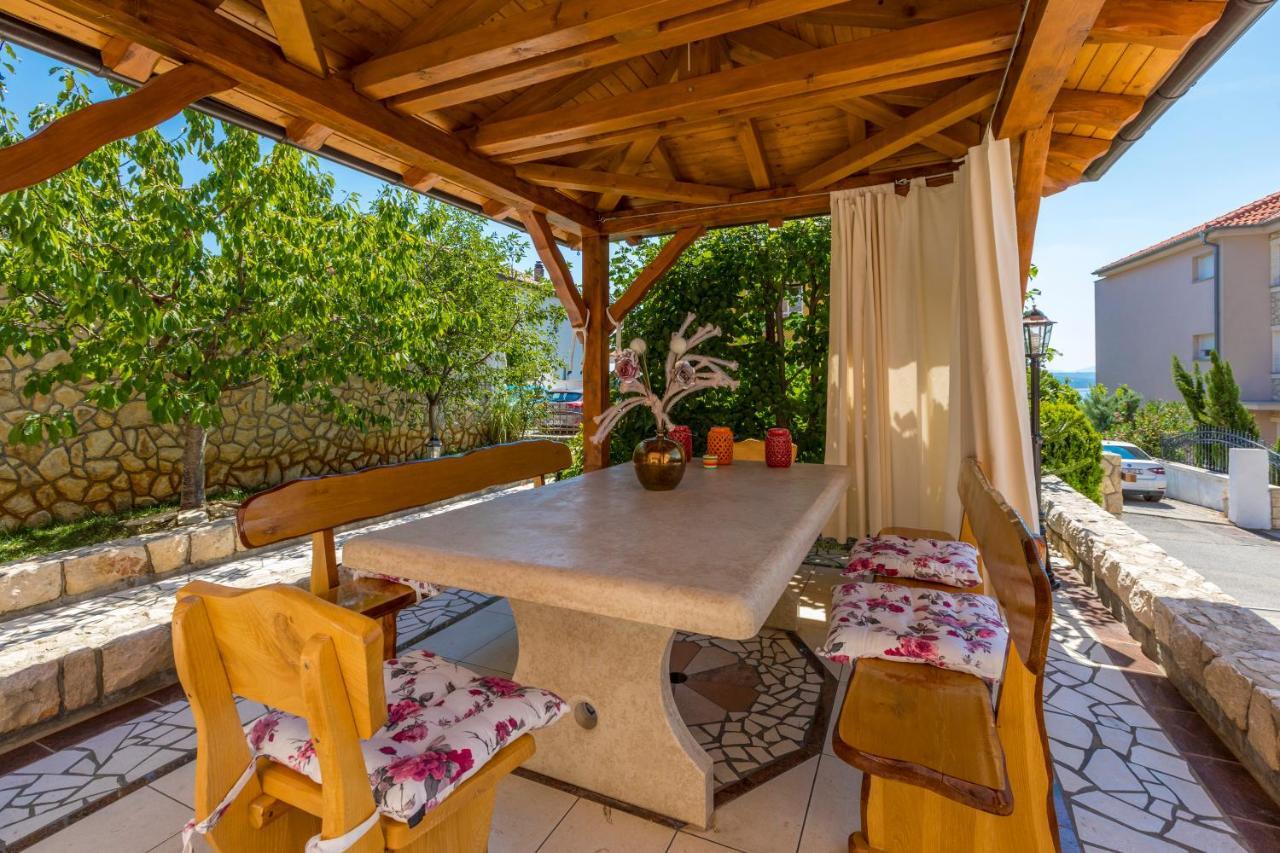 Villa M Crikvenica Εξωτερικό φωτογραφία