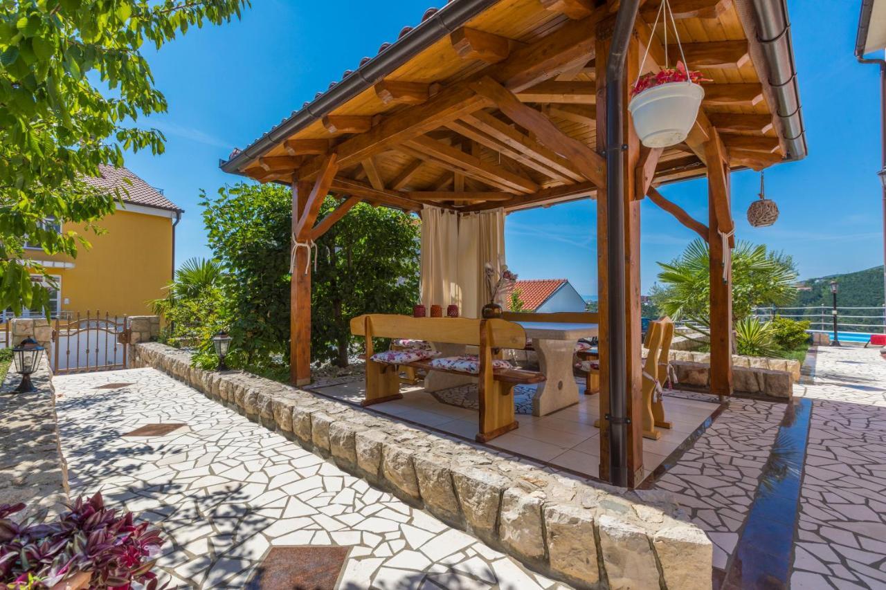 Villa M Crikvenica Εξωτερικό φωτογραφία